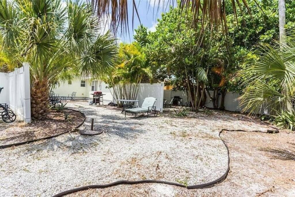Lovely 1 Bedroom Unit Across From Lido Key Beach Sarasota Extérieur photo
